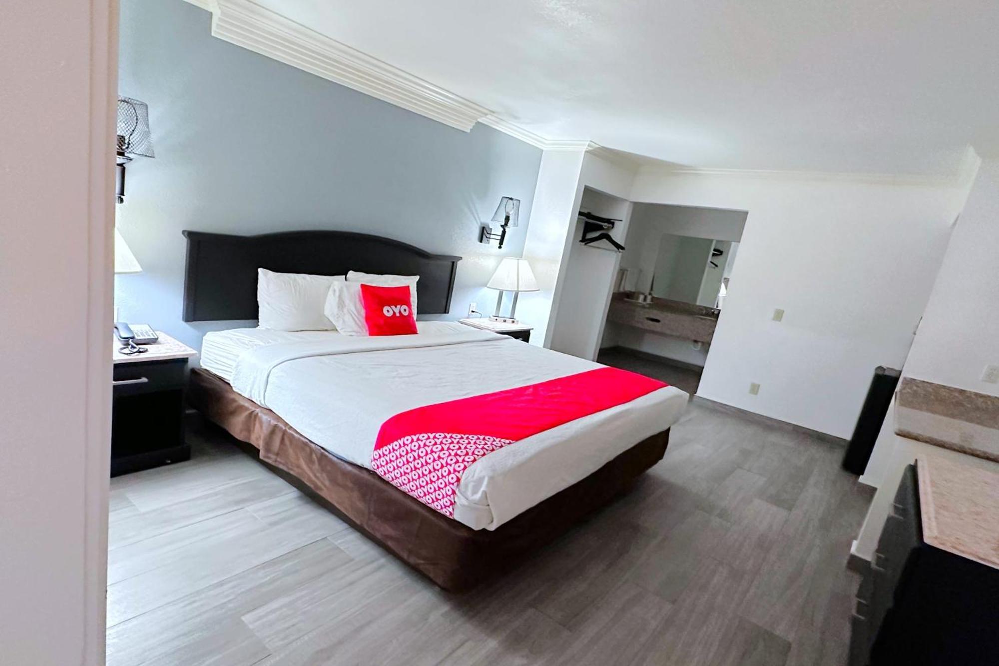 Three Rivers Executive Inn & Suites By Oyo Esterno foto