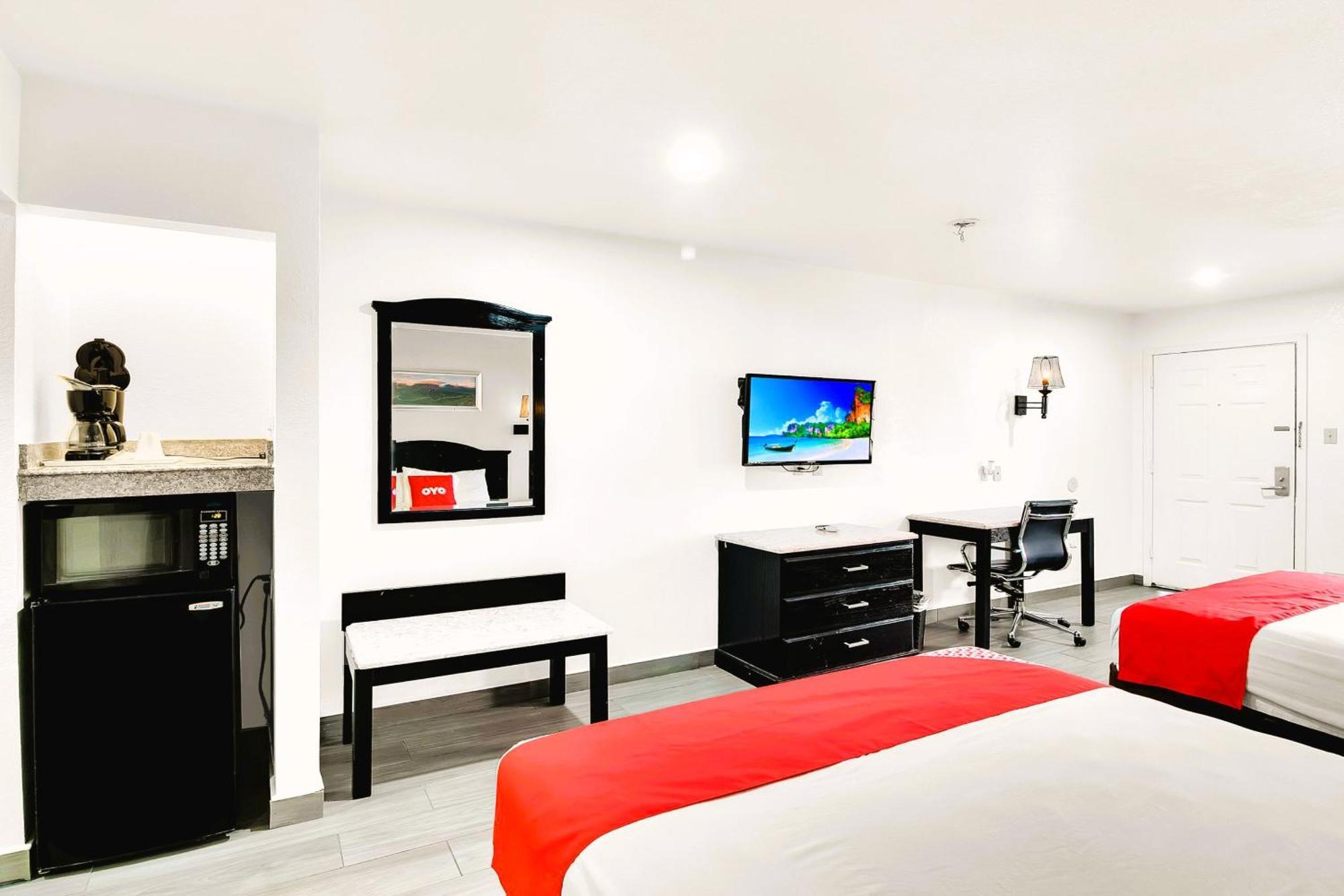 Three Rivers Executive Inn & Suites By Oyo Esterno foto