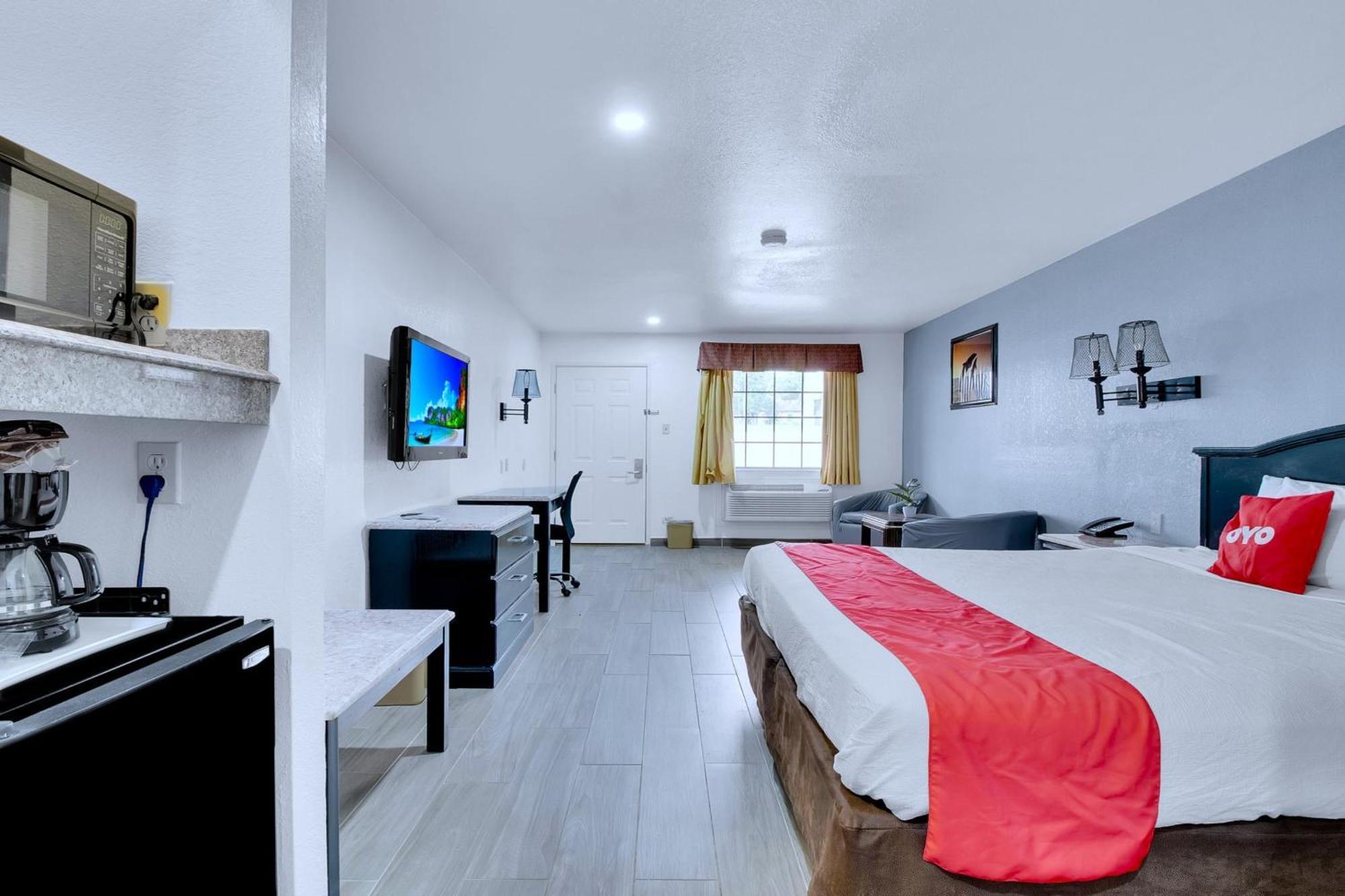 Three Rivers Executive Inn & Suites By Oyo Esterno foto